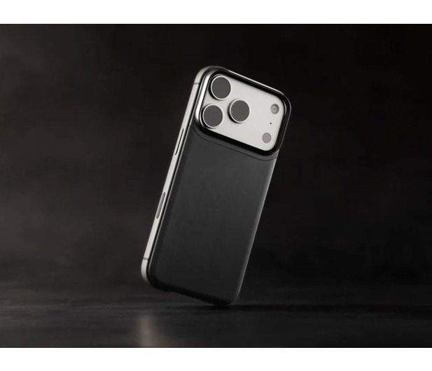 Nomad Magnetic Leather Back iPhone 18 Pro / 17 Pro MagSafe (black) - 1586593 - zdjęcie 5